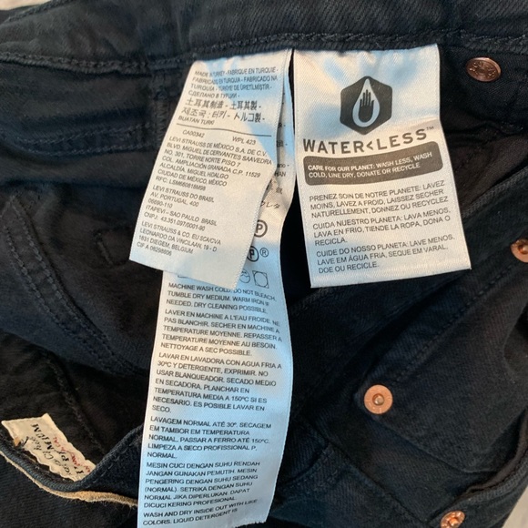 Levi's Black Straight Leg Jeans for Women - Picture 6 of 9